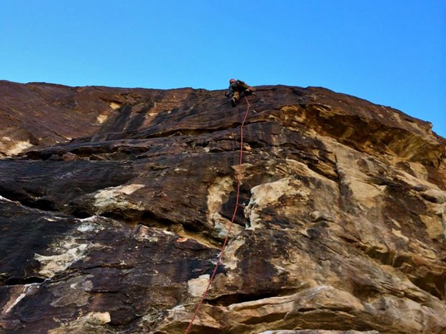 The only limits are the ones in your own mind. Climbing with a steady head on Sheep Trail. John Bachar 5.10a.