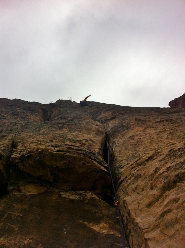 Simon runs out the gear on pitch 6.